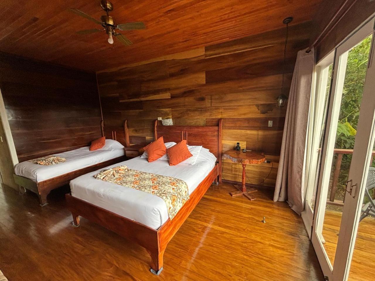 Hotel Bosque Verde Lodge Monteverde Екстер'єр фото